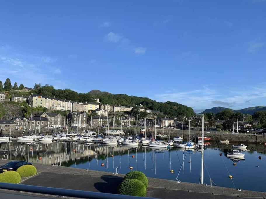 Apartament Harbour Haven: Spectacular Views Porthmadog Zewnętrze zdjęcie